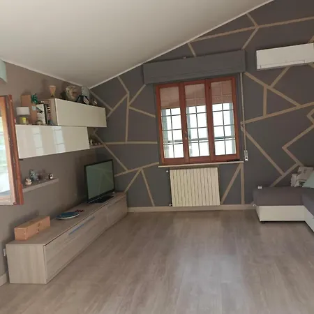 La Rondine Apartment *